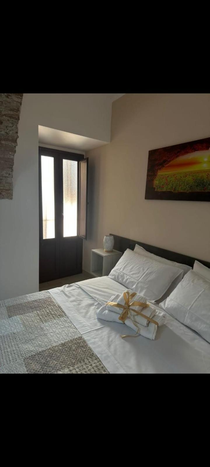 אגריג'נטו Kalgheros Luxury Rooms מראה חיצוני תמונה